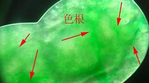 独龙玉与翡翠的区别
