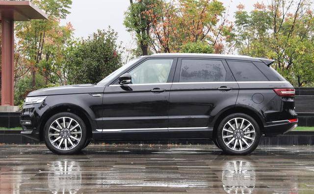 首先汉龙旷世虽然是一个全新的品牌,但是它的前身其实就是众泰t900,山