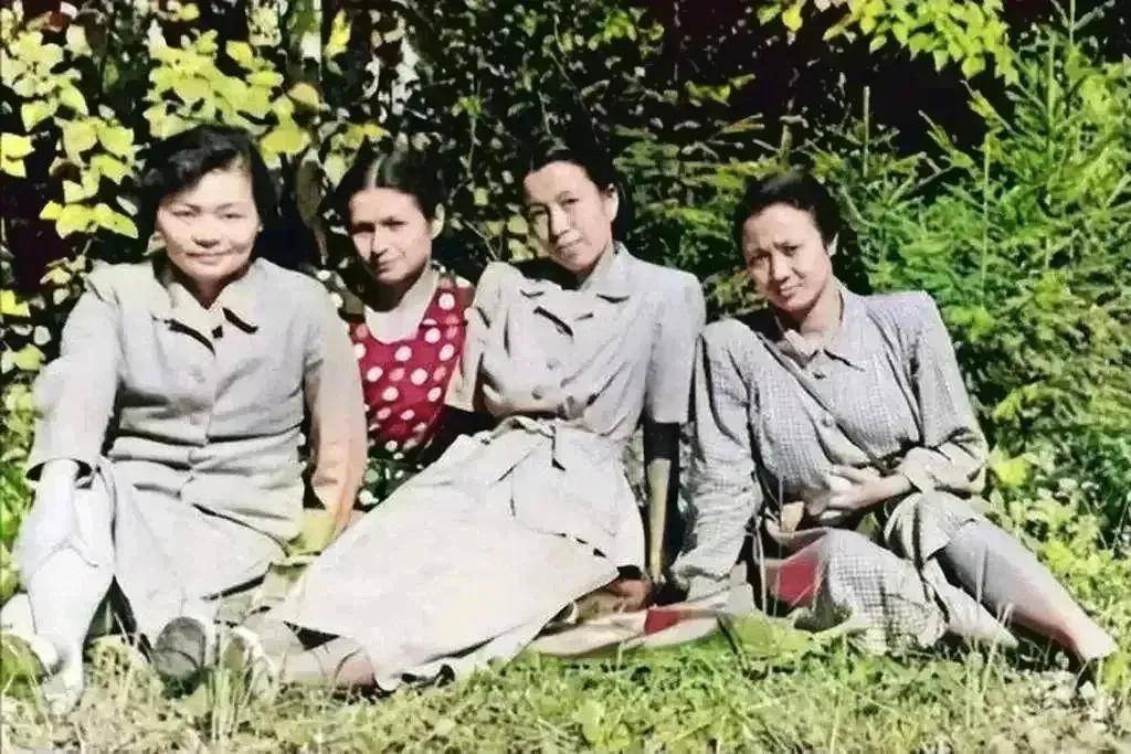 53年,39岁的江青相貌大变样,真的是熬出头了! -6park.com