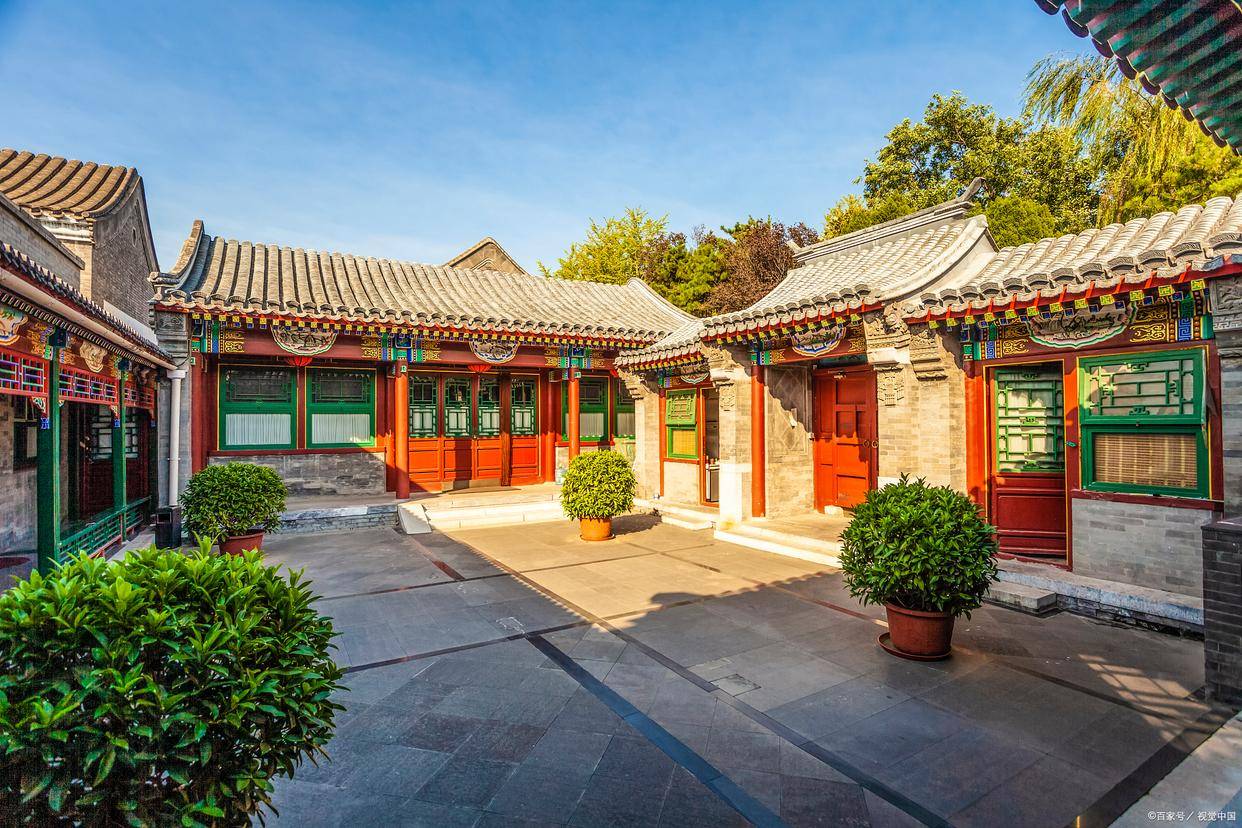 我岳父1600万买北京73平废墟式四合院,亏了个精光_豪宅_于波_感觉