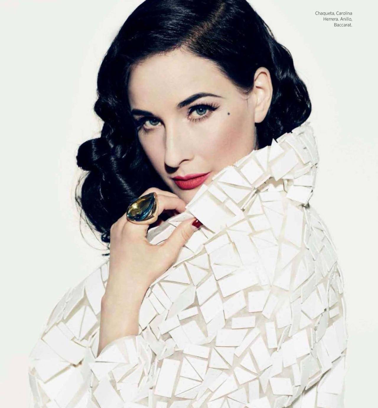 性感舞娘蒂塔·万提斯 (dita von teese)的时尚大片_连衣裙_明星_穿着