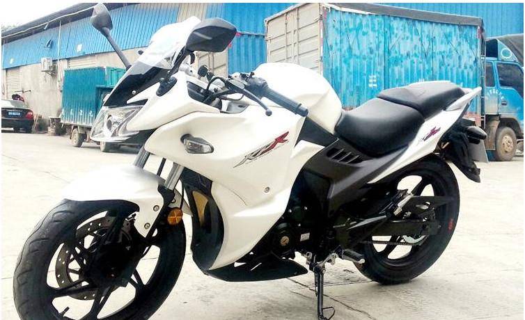 国产酷炫小街跑,配电喷排量149cc,仅售1.08万_搜狐汽车_搜狐网