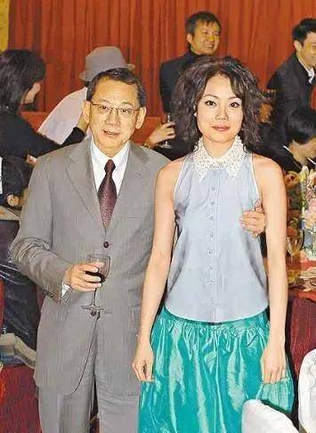 杨受成要求容祖儿图片