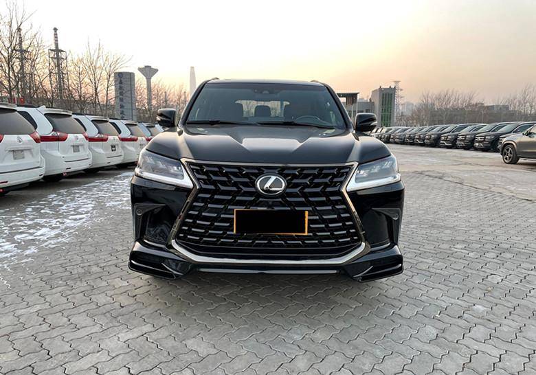 2023款雷克萨斯lx570到港,非承载车身,还带霸气"黑武士"涂装_搜狐汽车