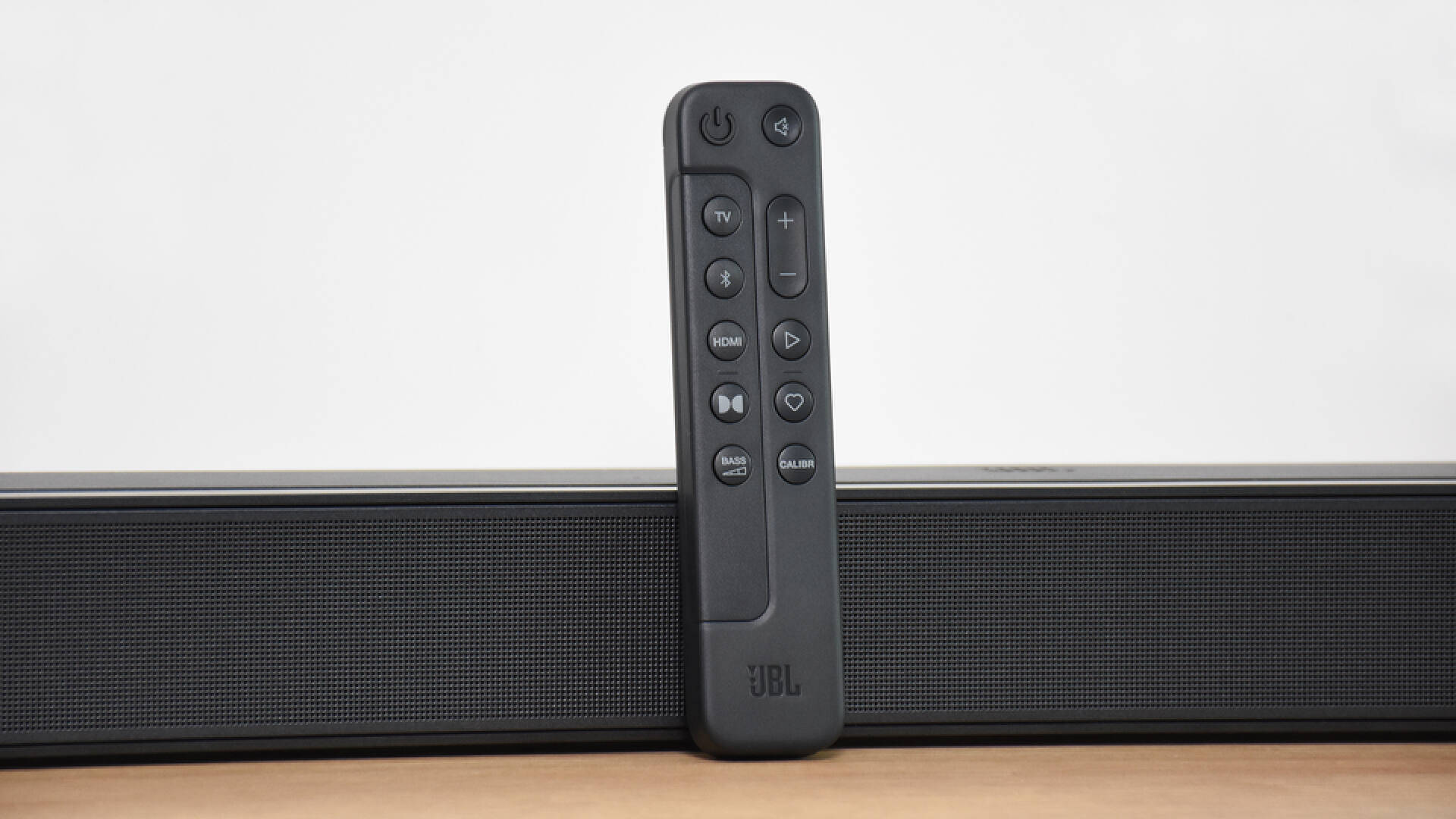 jbl bar300紧凑型回音壁:5.0环绕声,在家搭建私人影院_声音_设计_效果