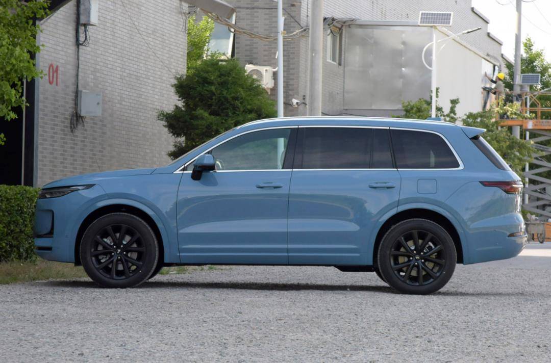 理想one更新,30多万,百万级配置,可青藏越野可城市代步_搜狐汽车_搜狐