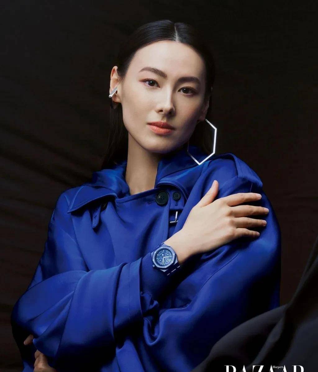 美女梁洛施 大富大贵的面相