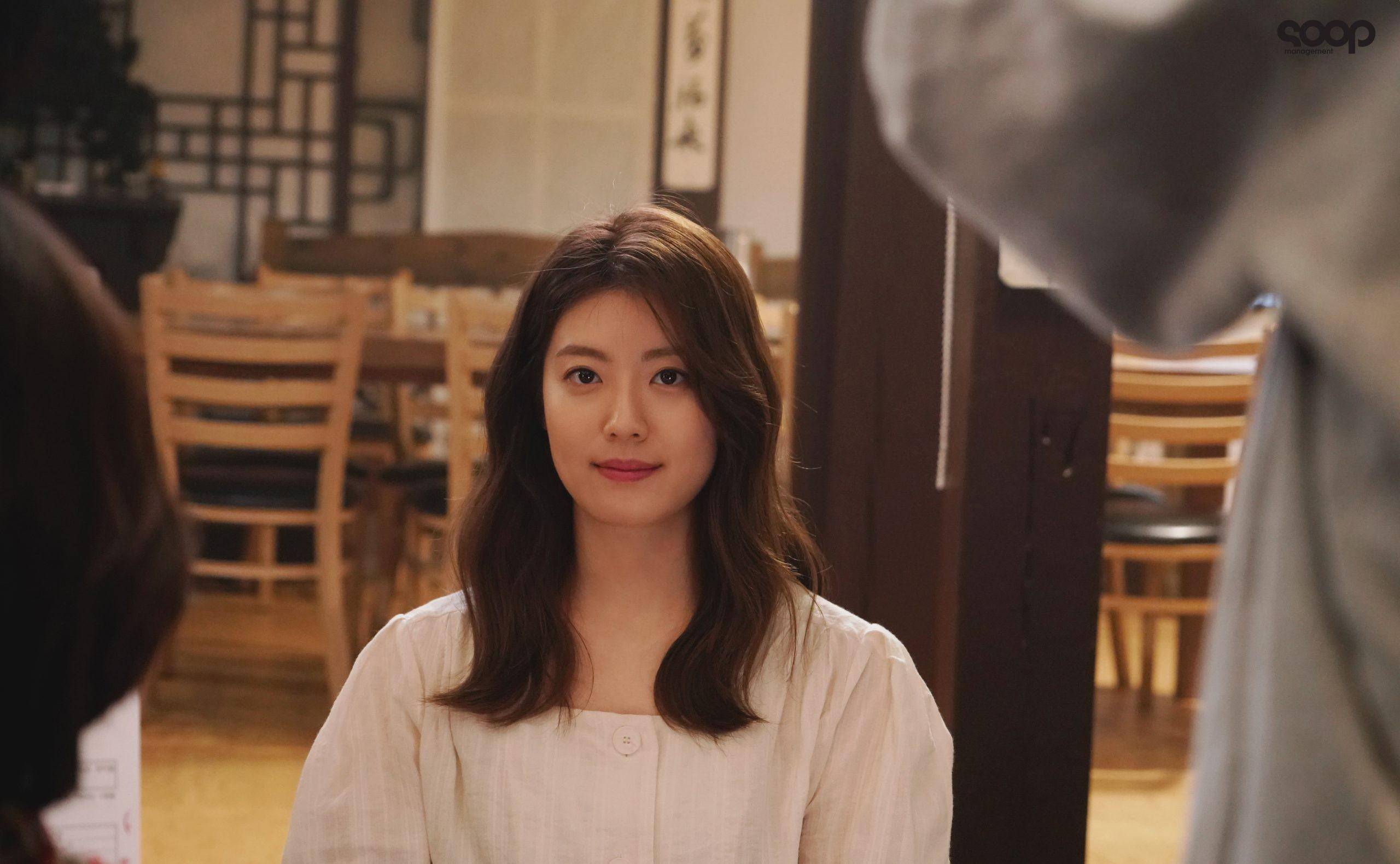 从7 岁出道至今出演超过30 部作品的南志铉,演技毋庸置疑相当出色