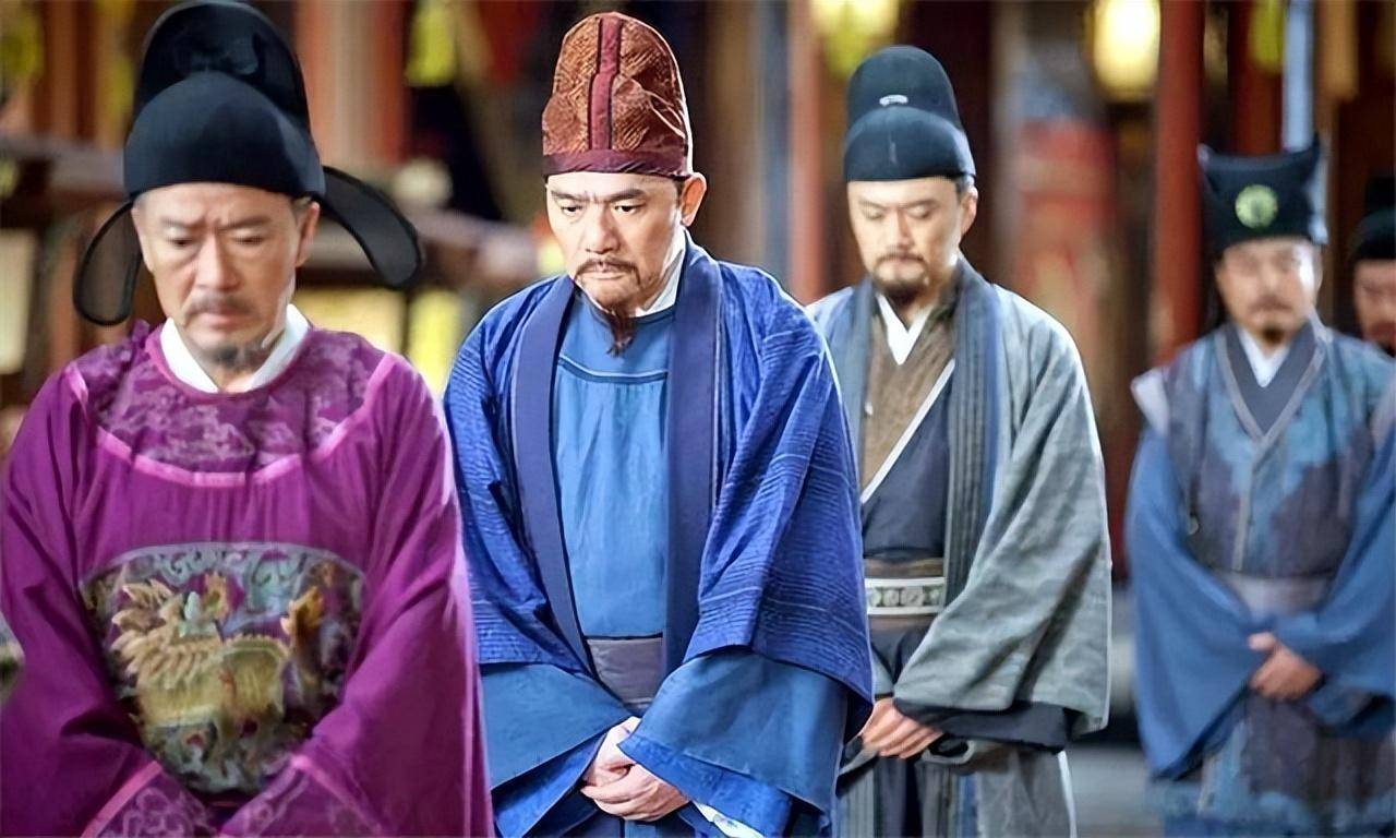 略谈唐宋中央监察制度比较_御史_变化_影响