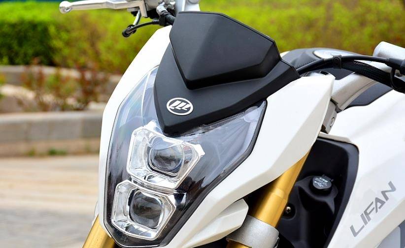 力帆kp250的外观设计被更多的人认可,主要原因还是因为这是一款好几年