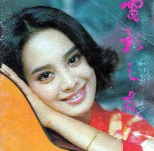 弟弟妹妹的表率,其次她们还希望宁静能够帮助她们一起照顾弟弟妹妹