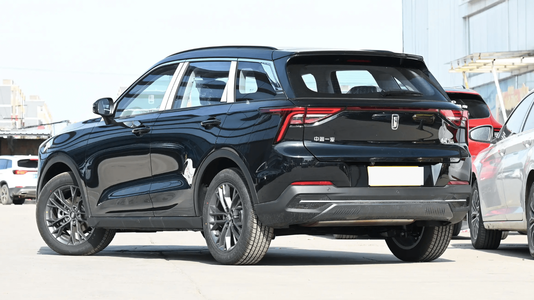 红旗血统,全新suv,仅8万!