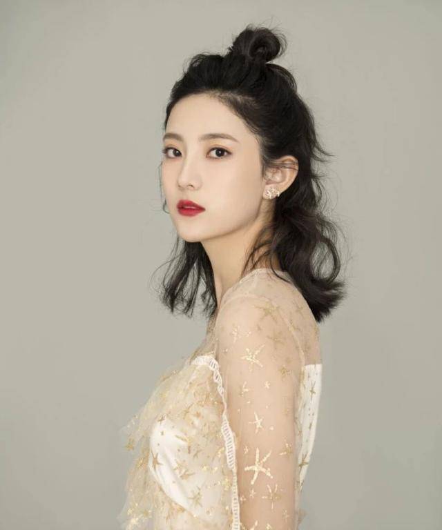 张晨曦 来自搜狐网