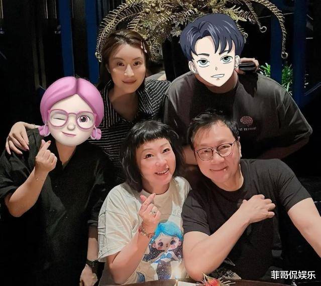 黎耀祥近照曝光,头发稀疏面容苍老,与妻女庆生展现家庭温情_家人_演技