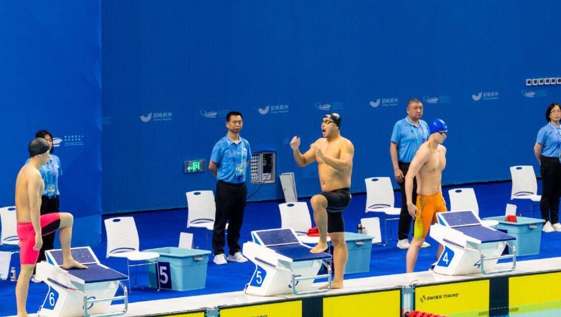 原35岁老将吴鹏再次宣布退役:再见,最后一场比赛,不满足_游泳_蝶泳