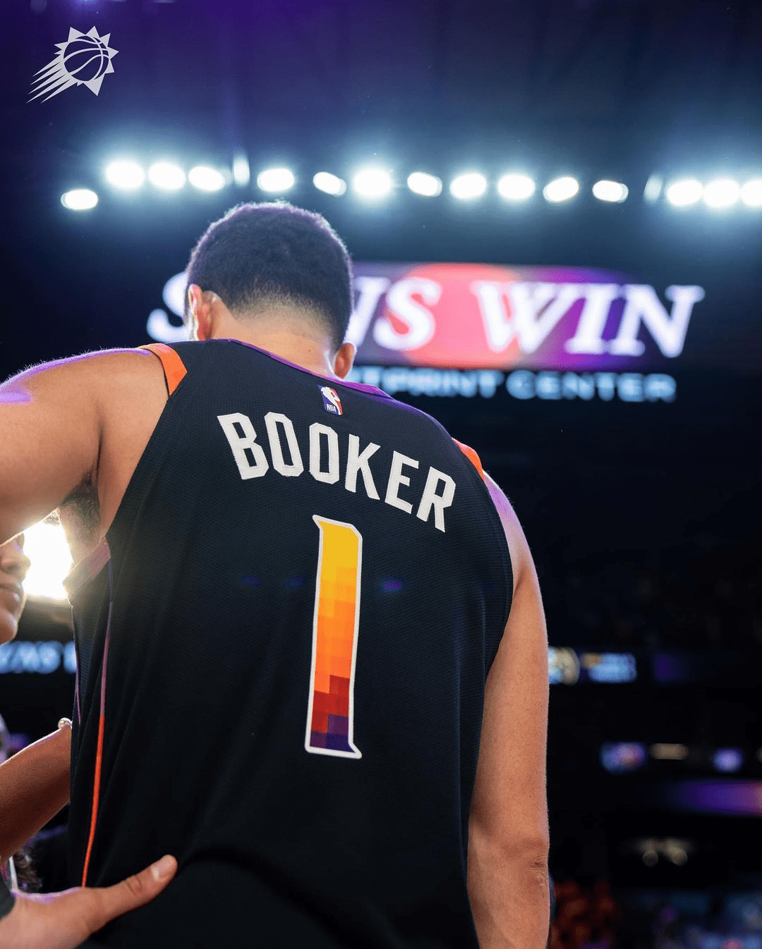 太阳掘金g3:单打成就巨星,布克继诺天王后"40 80%"首人_比赛_1_nba