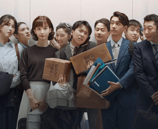 她从《扫黑风暴》到《平凡之路》,所饰演的都是美丽而悲惨的角色_赵