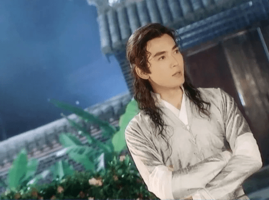 《宝莲灯》17年,演员境况唏嘘,三圣母曾锒铛不听话,小玉成网红_朴诗妍