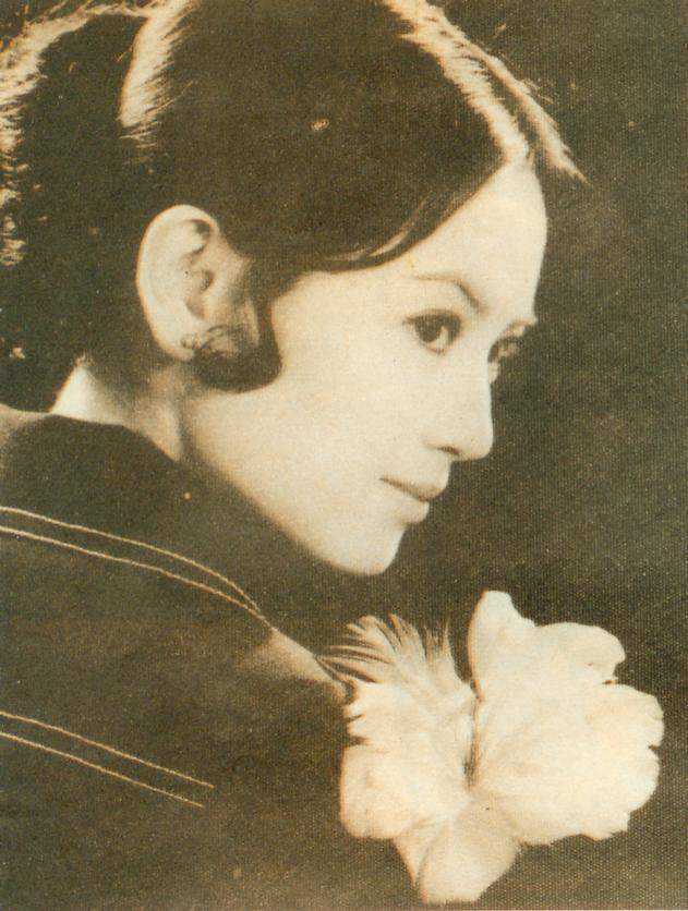 石慧和傅奇曝近照,这对香港明星夫妻,相伴70年不离不弃,如今现状如何?