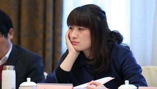 坐拥百亿商业帝国,37岁仍单身,一辆吉利开十几年没换_宗馥莉_宗庆后