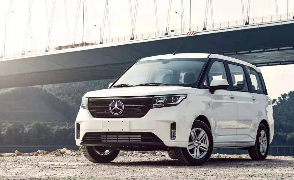 新五菱宏光有多帅?若换上路虎车标,你看它值多少钱?_搜狐汽车_搜狐网