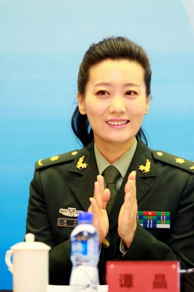 军旅歌唱家中,李丹阳,祖海都未婚单身,谭晶嫁科学家生下双胞胎