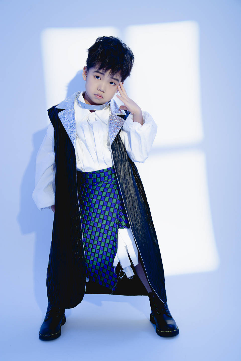 广东经视开学第一课选拔赛暨"童星超模"模特专场网络人气冠军杨佳鑫