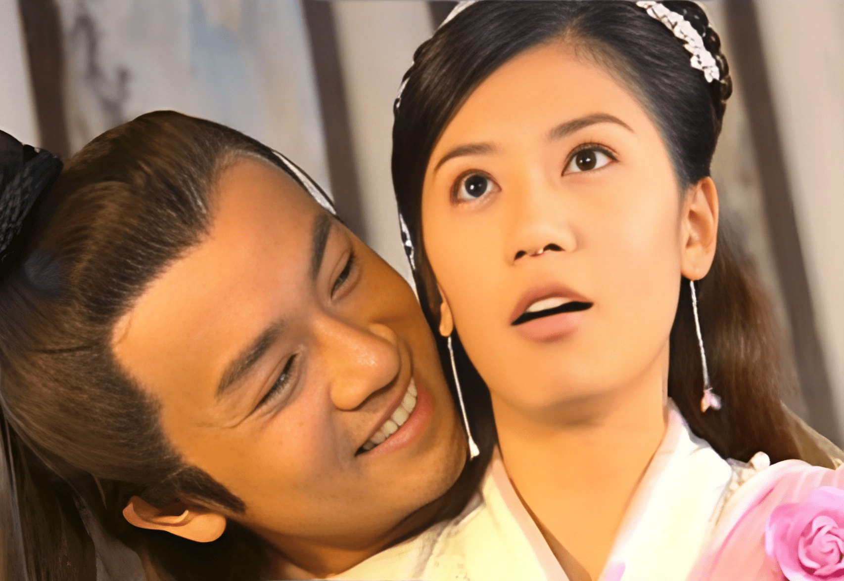 张无忌和赵敏生儿育女后,周芷若嫁给了谁?