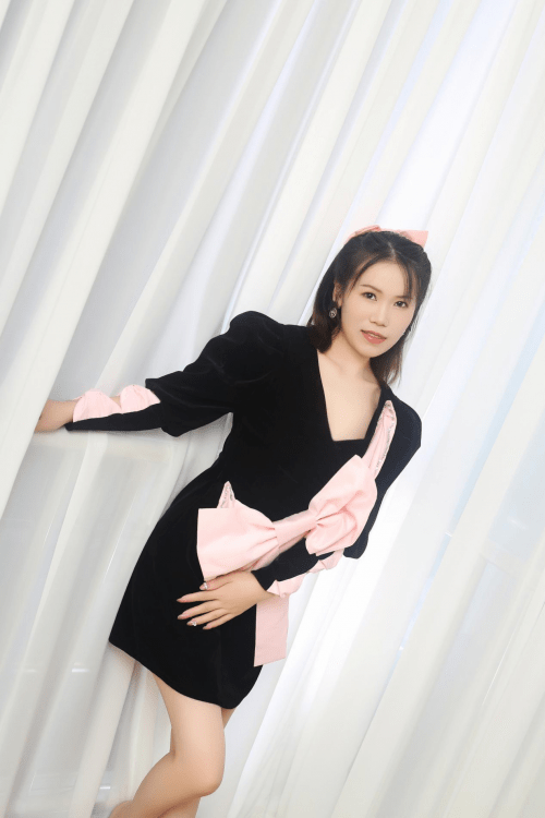 星座:(巨蟹座)爱好:音乐/运动籍贯:河南杨莉(艺人)艺人基本资料(图