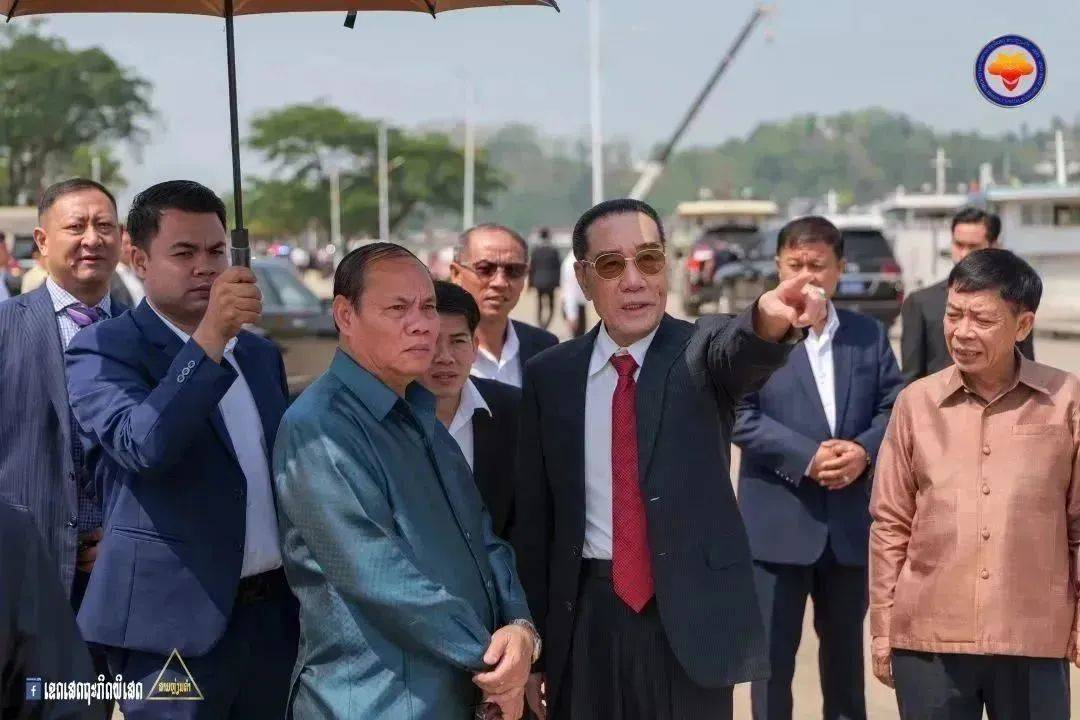 工作人员应发挥自身所赋职能,支持金木棉集团和特区内投资的企业