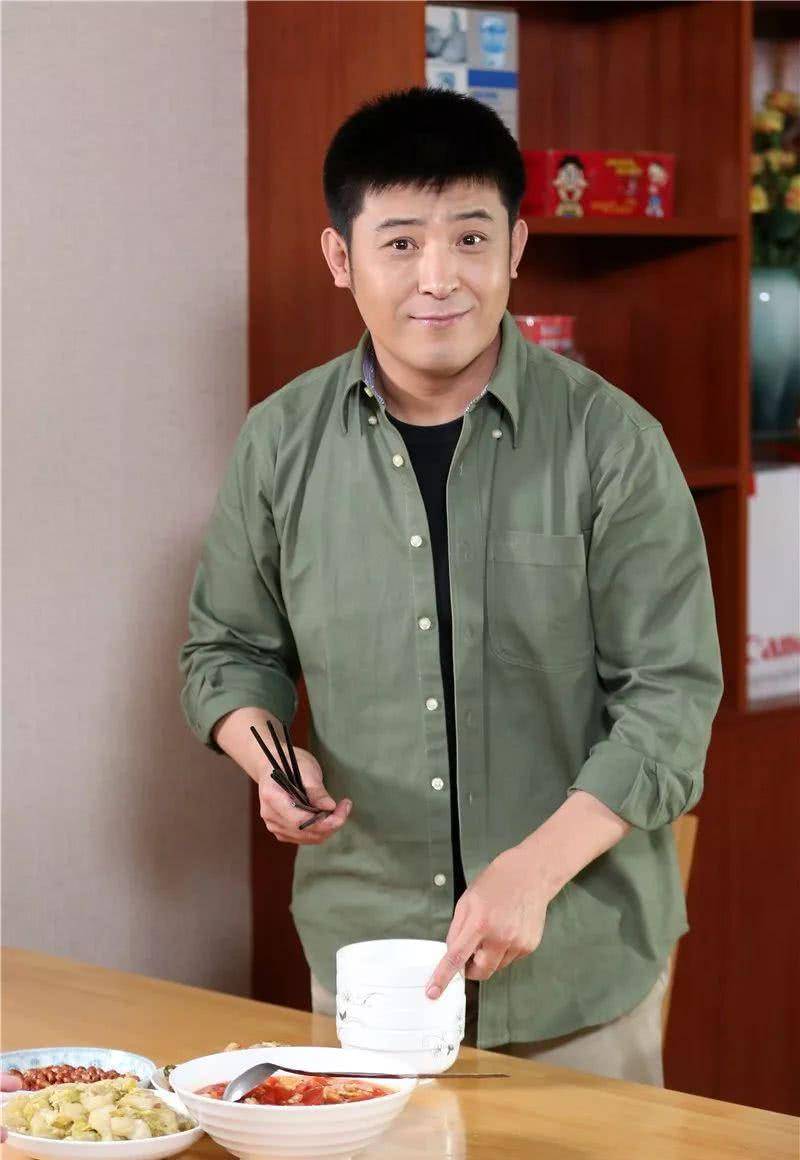 "小品王"孙涛:连续16年登上舞台,他是山东的骄傲吗?_父亲_表演_李莉