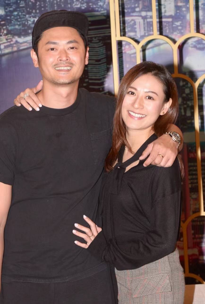 江若琳晒孕照上围丰满,怀孕路坎坷夫妻为此努力求诊