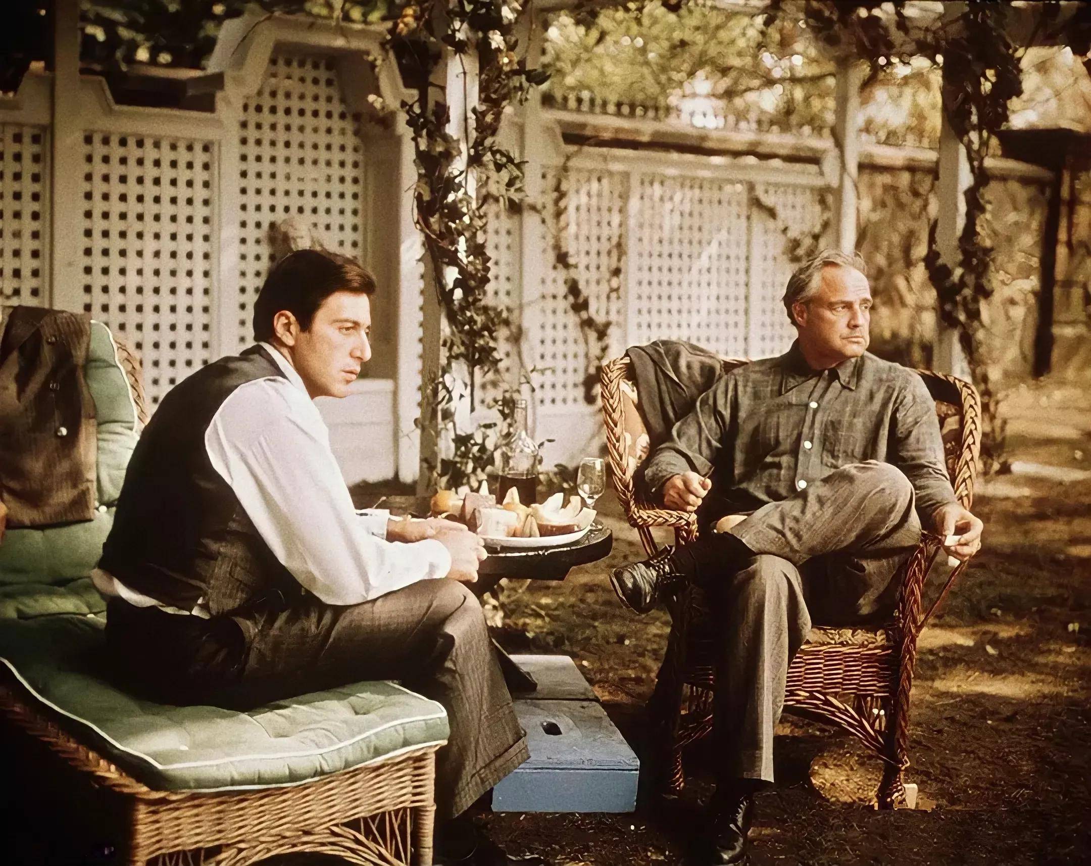 经典电影《教父》:体面地面对这个世界,你也就可以体面地活着_黑帮