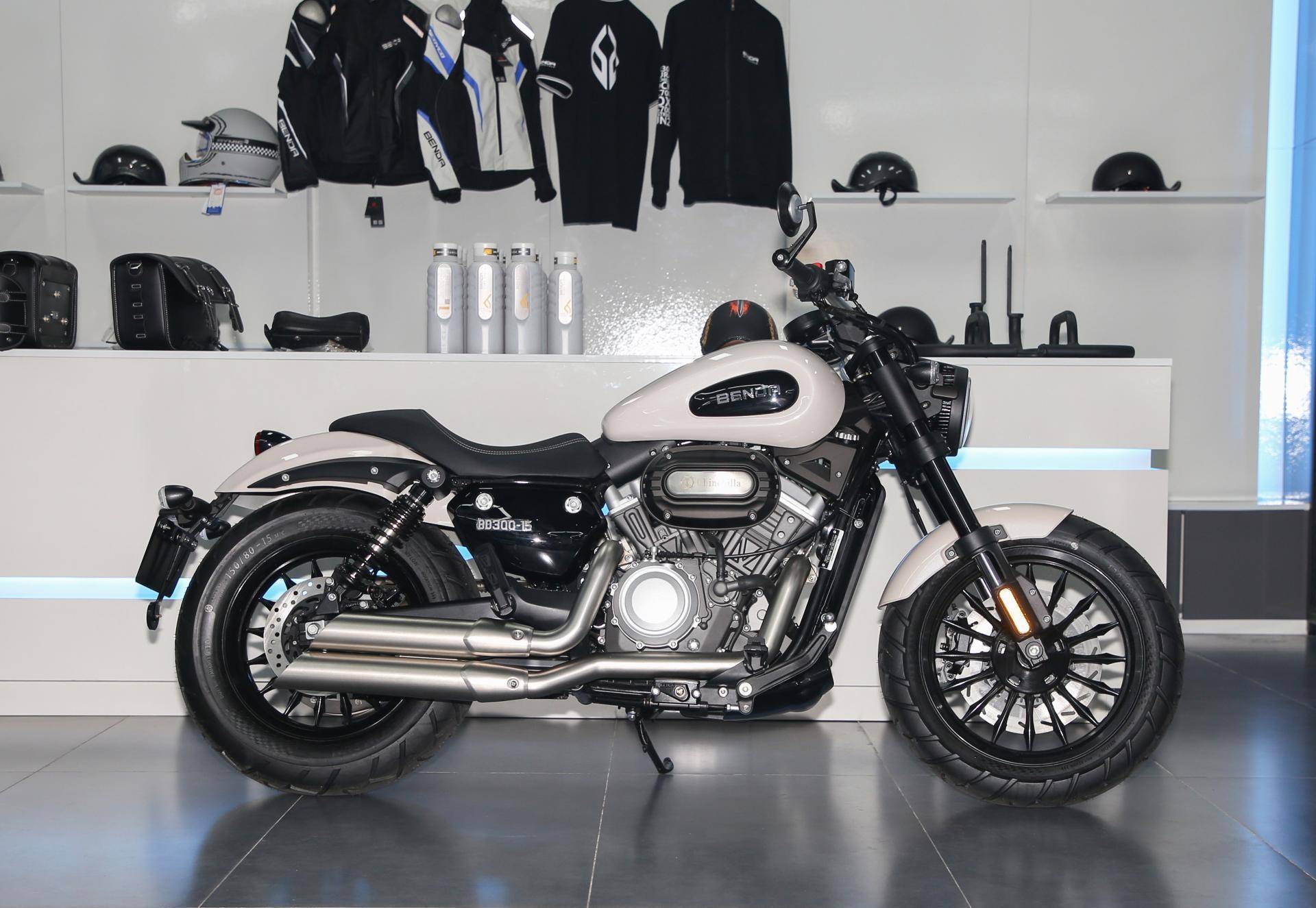 奔达"印第安侦察兵"对阵钱江"哈雷sportster s"你们更喜欢谁?