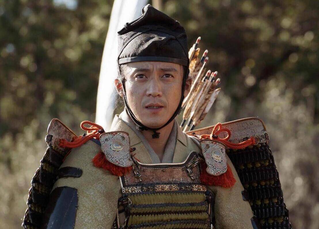 镰仓幕府的初代征夷大将军源赖朝本来只是个被流放到关东(坂东)地区的