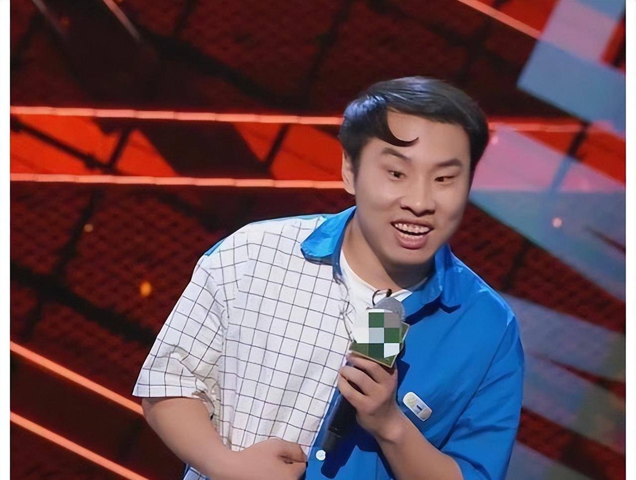 我是徐志胜",一个靠着"丑"走红的脱口秀新星!_直播_山东_口罩