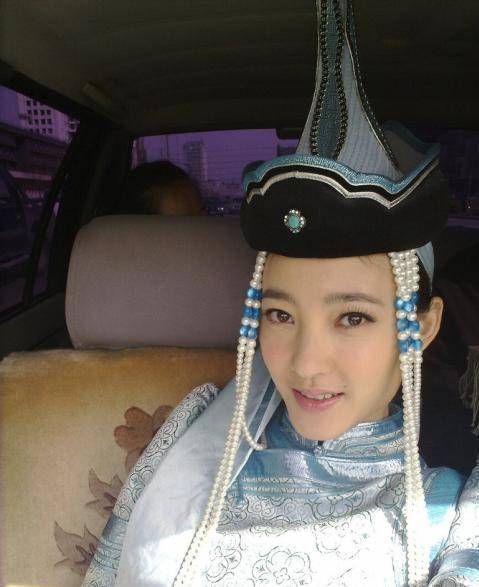 10位"少数民族"女明星:刘诗诗,蒋欣,王丽坤,你最喜欢哪一款_来自_异域