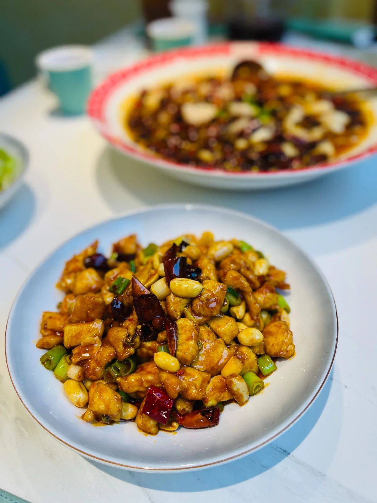 吃在大连-四川箜饭在大连可不多见沸腾水煮鱼宫保鸡丁都很下饭