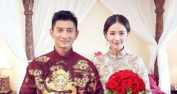 偶像团体出来的鹿晗和当红女星迪丽热巴参加《奔跑吧》时,名气正热