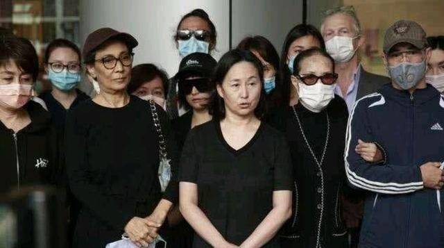 "何鸿燊"之女何超琼与陈百强的故事:一生挚爱,终究没能一起白头_香港