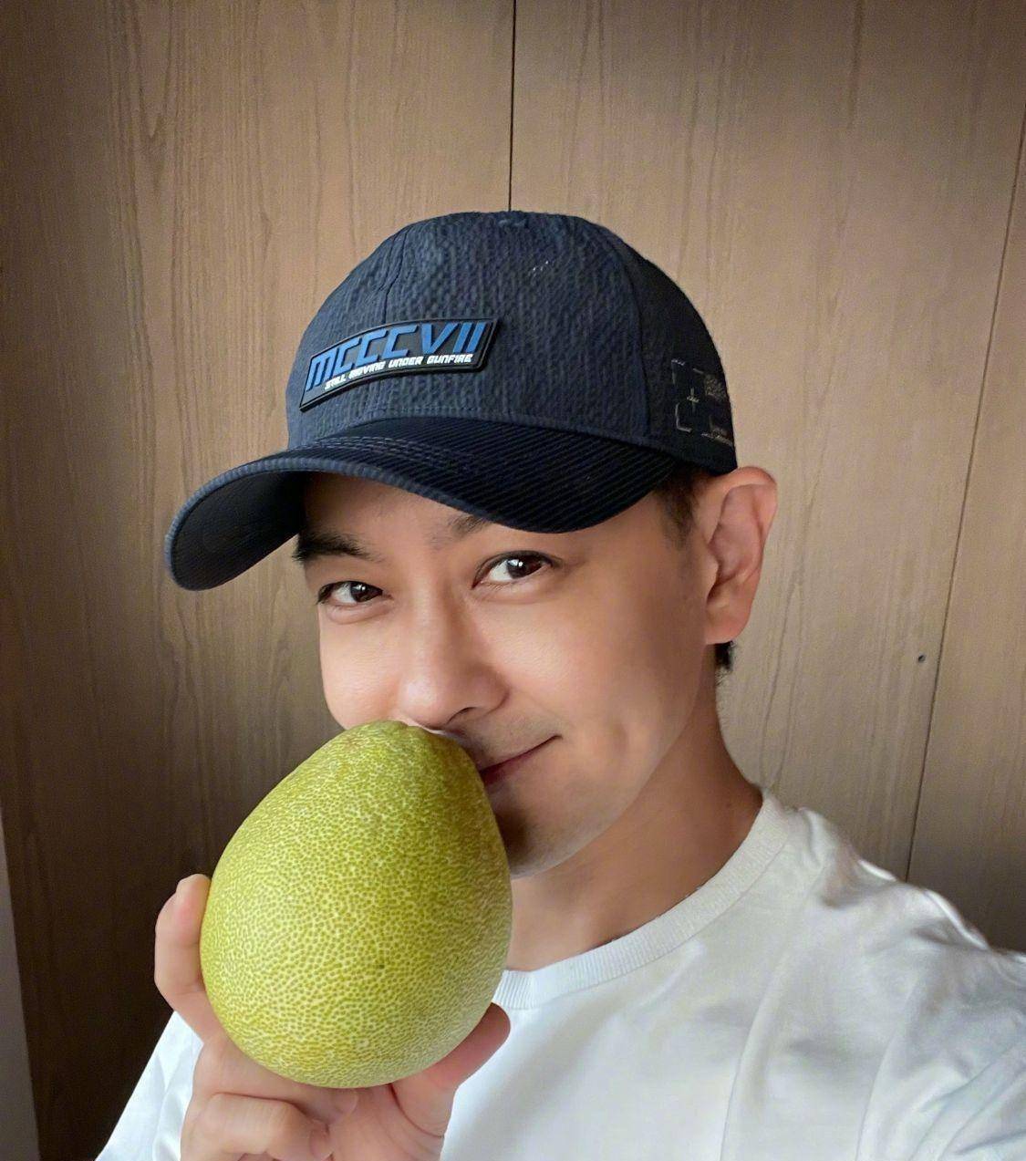 "不老男神"林志颖,从万人追捧沦落到被人嫌弃,如今卑微求工作_照片