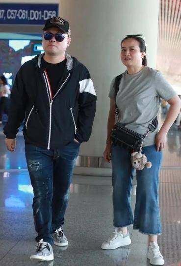 郑敏:下嫁岳云鹏,一巴掌打醒丈夫,大火后给五个大姑子买房