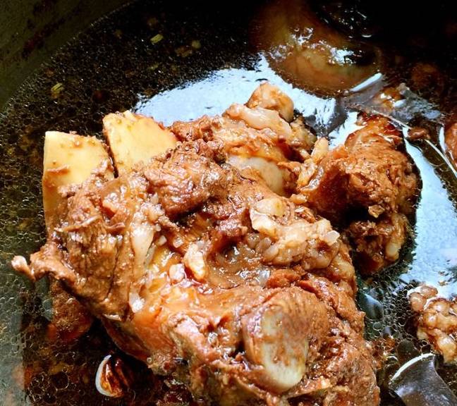 原创            酱牛肉的家常做法大全~做法步骤介绍（高压锅炖酱牛肉最简单的做法）