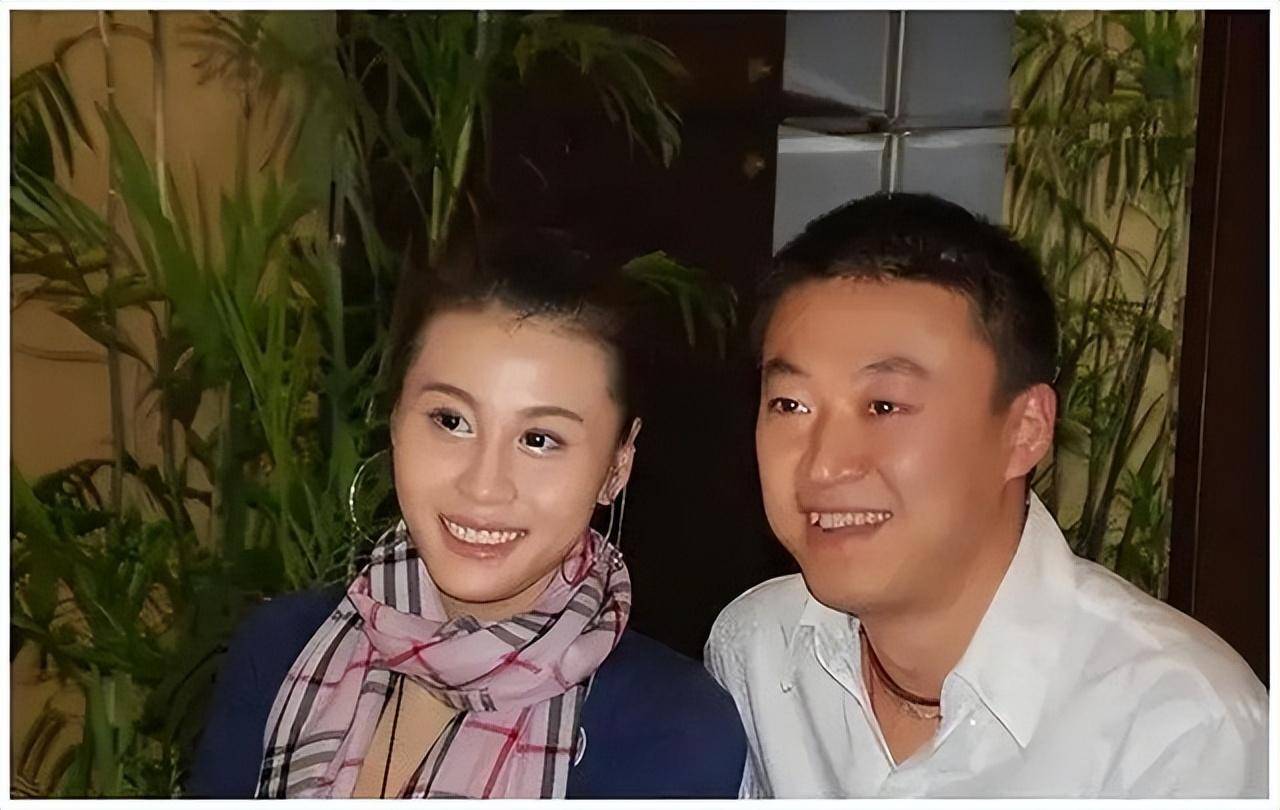 国乒冠军马琳前妻:分得千万资近况再嫁金融学霸,带2娃居住国外_张宁益