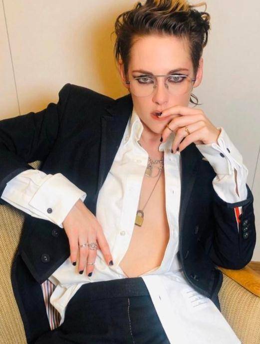 "男女通吃"的克里斯汀-斯图尔特_女生_因为_短发