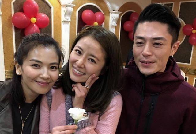 当然还有被曝参加慈善活动却不捐款这些问题,而霍建华则因为和林心如