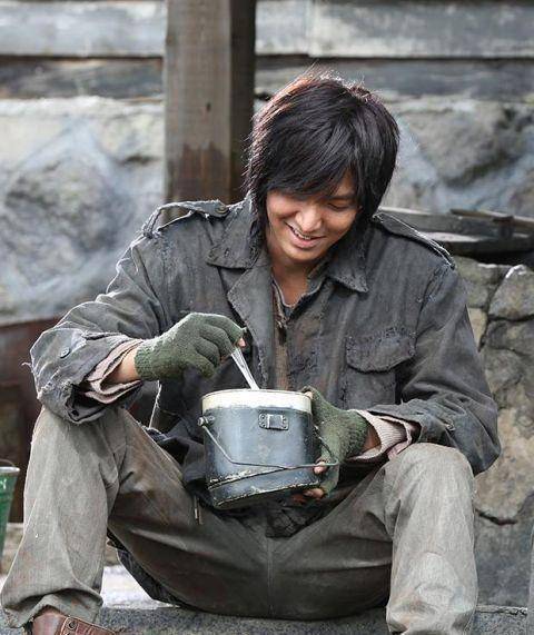 《theking:永远的君主》出道14年的演员李敏镐再发现_演技_角色_作品