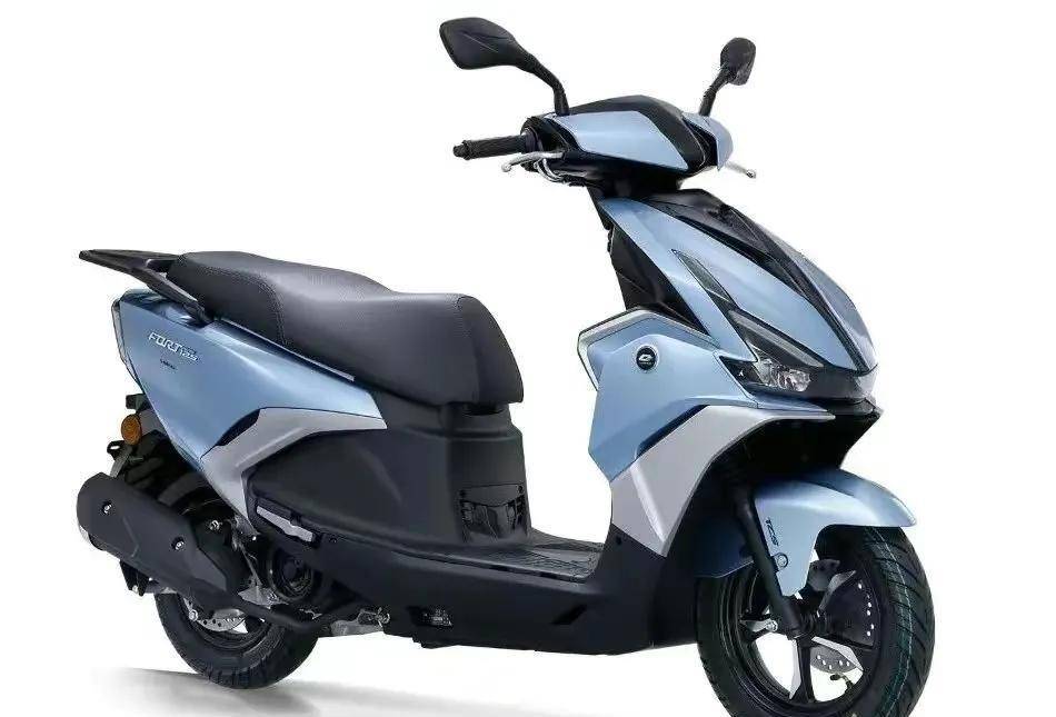 售价10699元,钱江鸿125上市,标配abs tcs加持_搜狐汽车_搜狐网