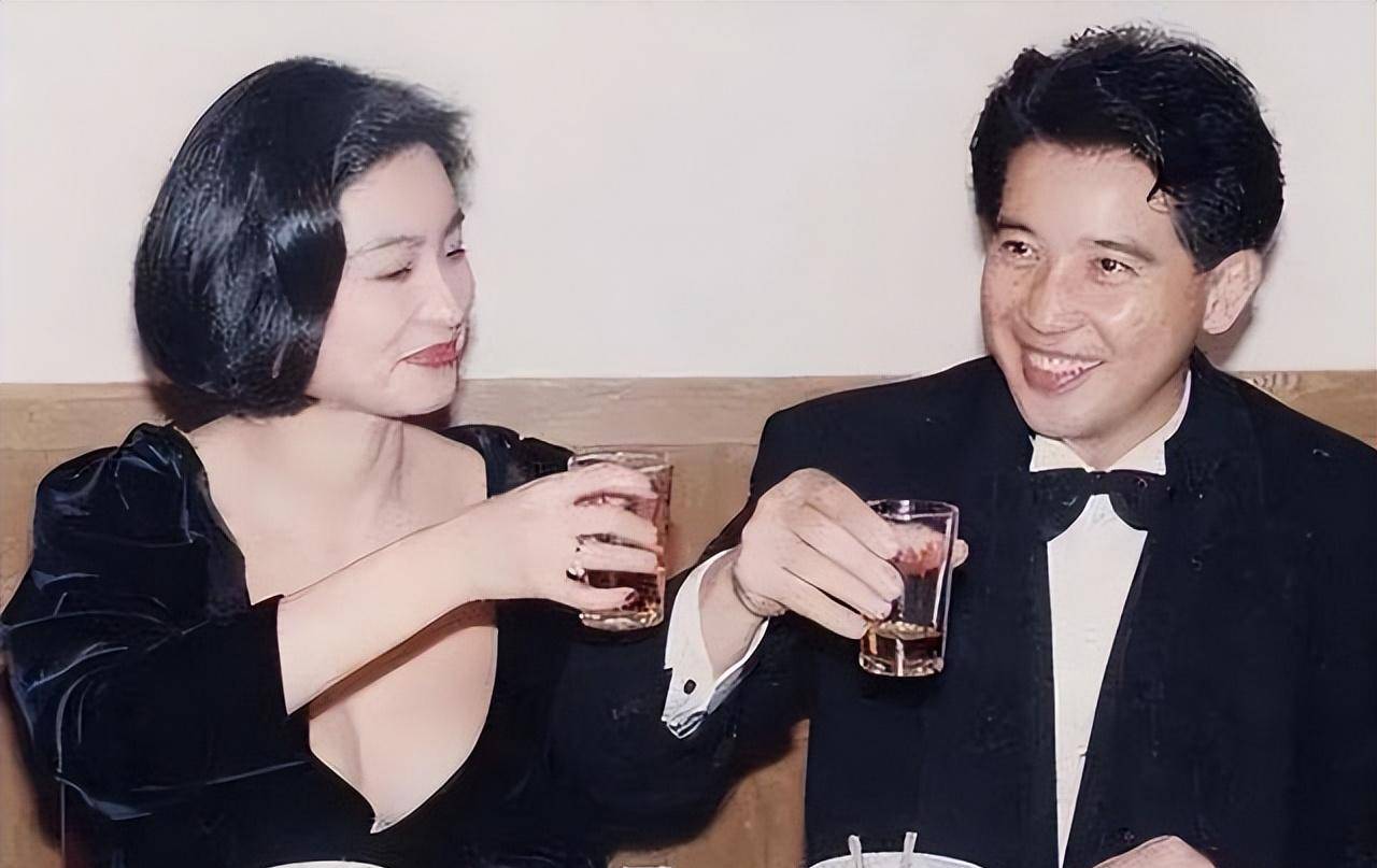 这一次,秦汉不再是人们口中的那个"负心汉"了_林青霞_邵乔茵_妻子