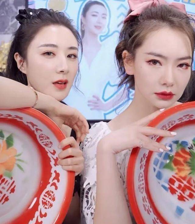 在选明星的时候到底有多少小姐姐,因工作而未参加综艺_戚薇_赵丽颖